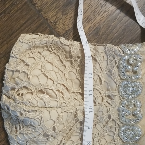 City Triangles homecoming dress. Size 7 - Picture 7 of 7